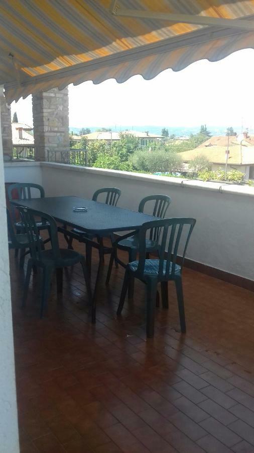 Apartament Casa Vacanze Niko Ap Cir Cni00247 Sirmione Extérieur photo