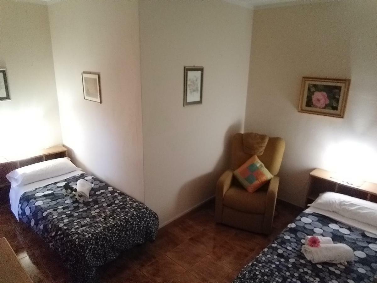 Apartament Casa Vacanze Niko Ap Cir Cni00247 Sirmione Extérieur photo